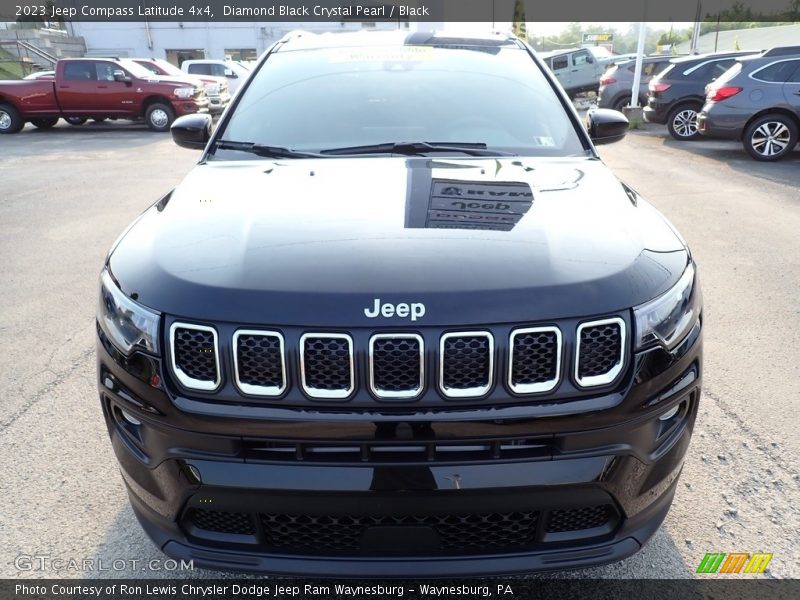 Diamond Black Crystal Pearl / Black 2023 Jeep Compass Latitude 4x4