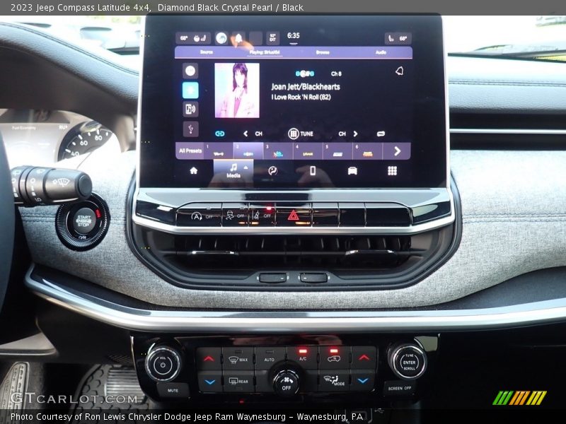 Diamond Black Crystal Pearl / Black 2023 Jeep Compass Latitude 4x4