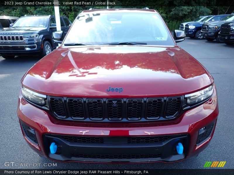 Velvet Red Pearl / Global Black 2023 Jeep Grand Cherokee 4XE
