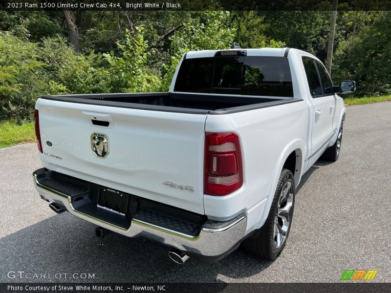 Bright White / Black 2023 Ram 1500 Limited Crew Cab 4x4