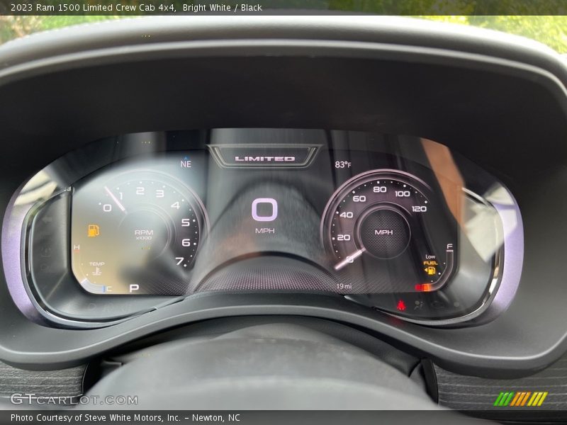  2023 1500 Limited Crew Cab 4x4 Limited Crew Cab 4x4 Gauges