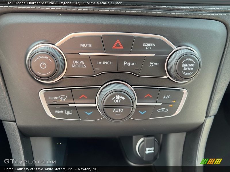 Controls of 2023 Charger Scat Pack Daytona 392