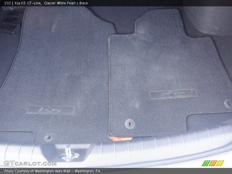 Glacier White Pearl / Black 2021 Kia K5 GT-Line