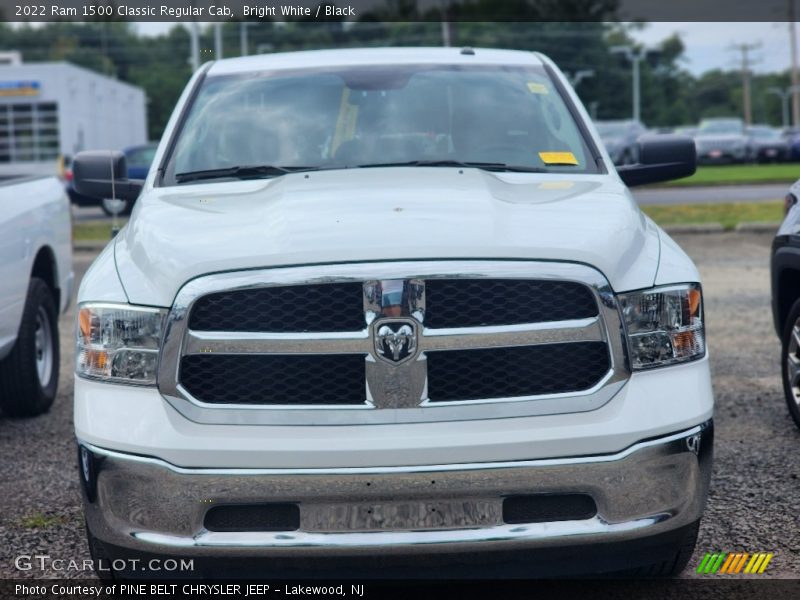 Bright White / Black 2022 Ram 1500 Classic Regular Cab