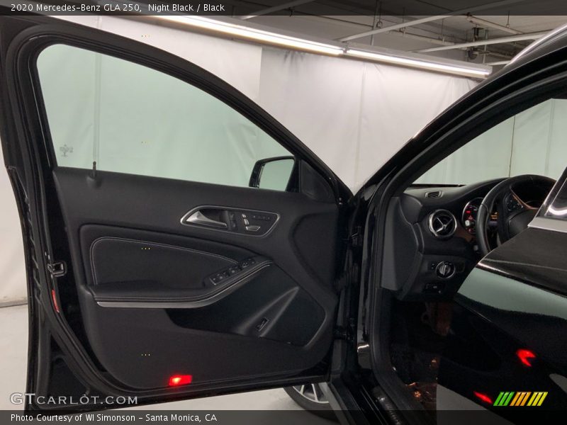 Night Black / Black 2020 Mercedes-Benz GLA 250