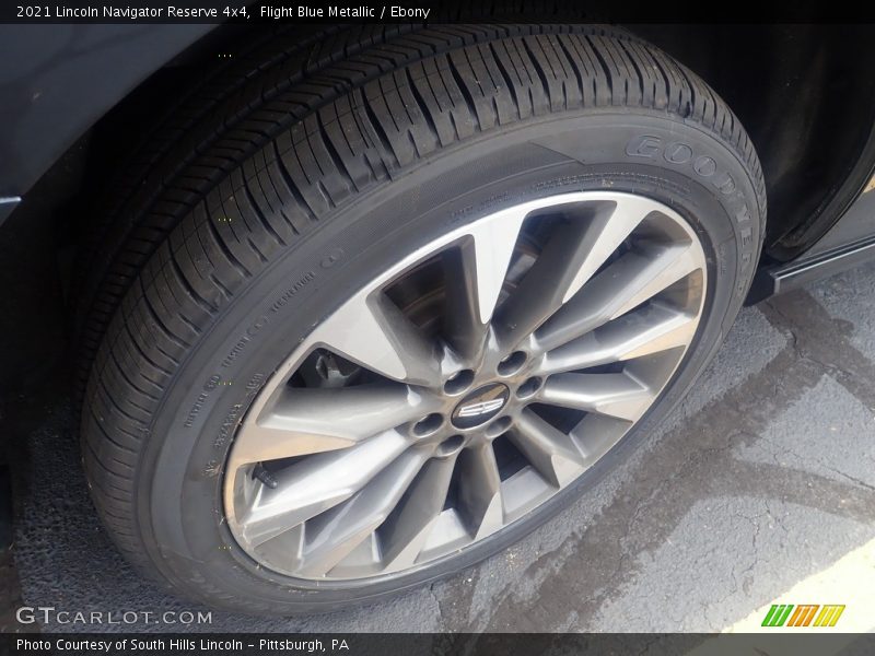 Flight Blue Metallic / Ebony 2021 Lincoln Navigator Reserve 4x4