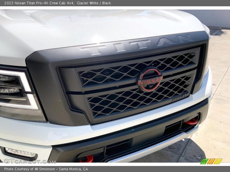  2023 Titan Pro-4X Crew Cab 4x4 Logo