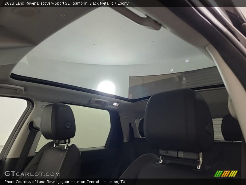 Santorini Black Metallic / Ebony 2023 Land Rover Discovery Sport SE