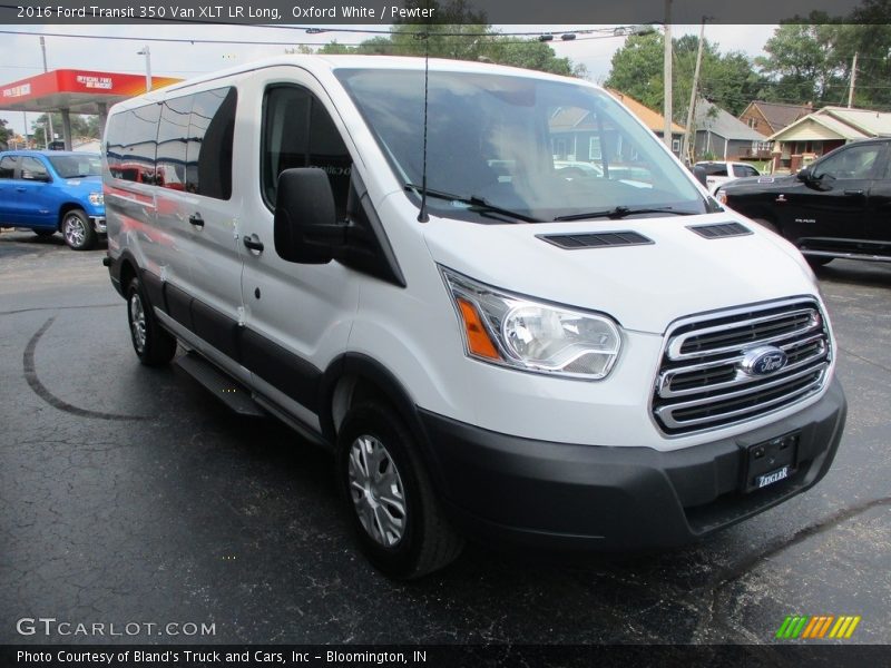 Front 3/4 View of 2016 Transit 350 Van XLT LR Long