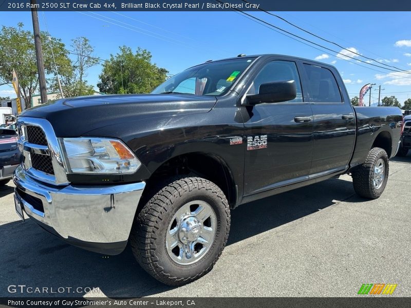 Front 3/4 View of 2016 2500 SLT Crew Cab 4x4