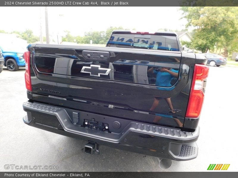 Black / Jet Black 2024 Chevrolet Silverado 2500HD LTZ Crew Cab 4x4