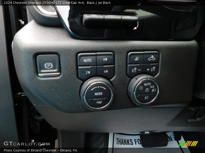 Black / Jet Black 2024 Chevrolet Silverado 2500HD LTZ Crew Cab 4x4