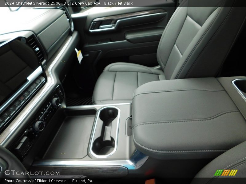 Black / Jet Black 2024 Chevrolet Silverado 2500HD LTZ Crew Cab 4x4