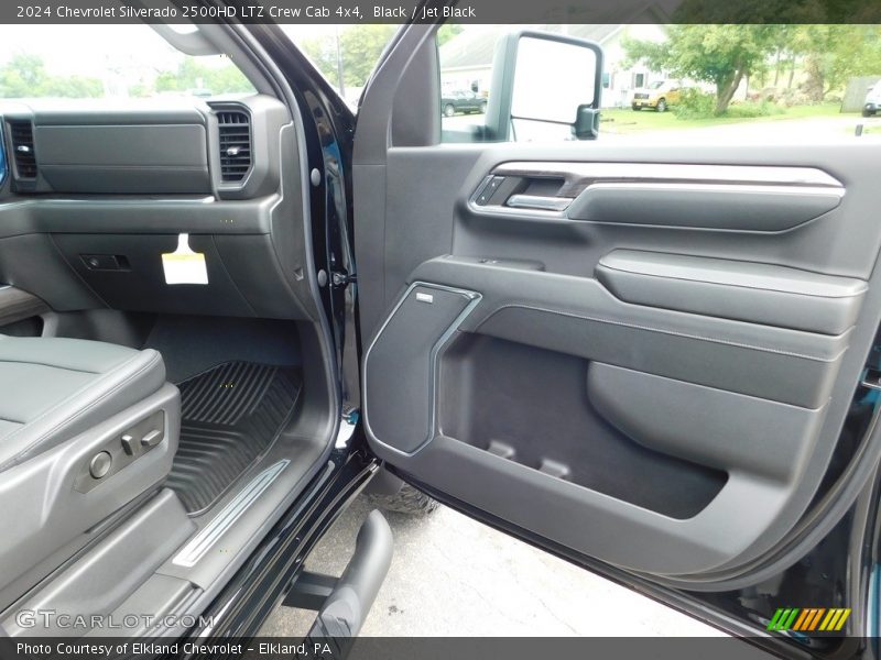 Black / Jet Black 2024 Chevrolet Silverado 2500HD LTZ Crew Cab 4x4