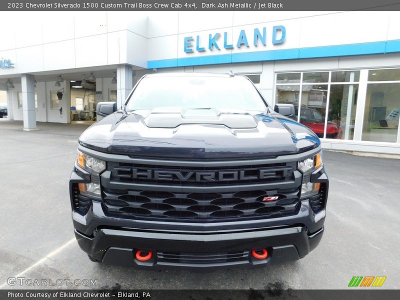 Dark Ash Metallic / Jet Black 2023 Chevrolet Silverado 1500 Custom Trail Boss Crew Cab 4x4
