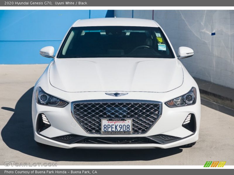 Uyuni White / Black 2020 Hyundai Genesis G70
