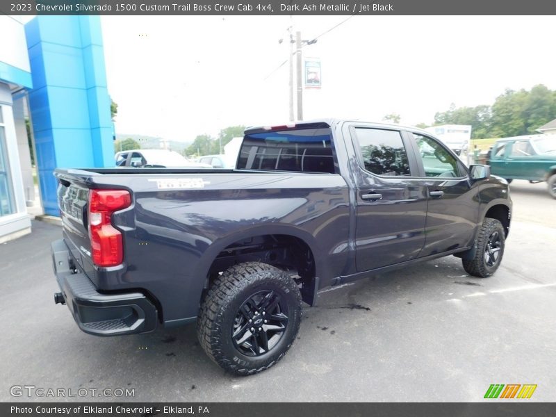 Dark Ash Metallic / Jet Black 2023 Chevrolet Silverado 1500 Custom Trail Boss Crew Cab 4x4