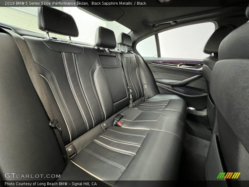 Black Sapphire Metallic / Black 2019 BMW 5 Series 530e iPerformance Sedan