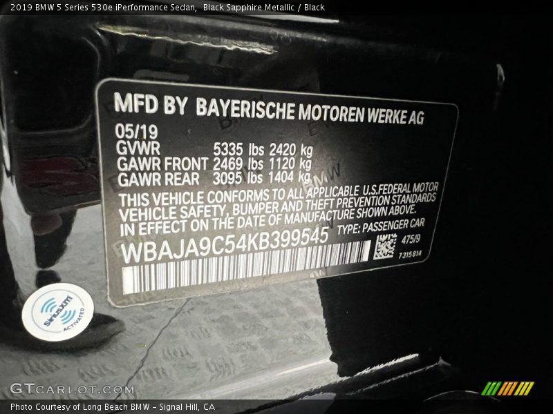 Black Sapphire Metallic / Black 2019 BMW 5 Series 530e iPerformance Sedan