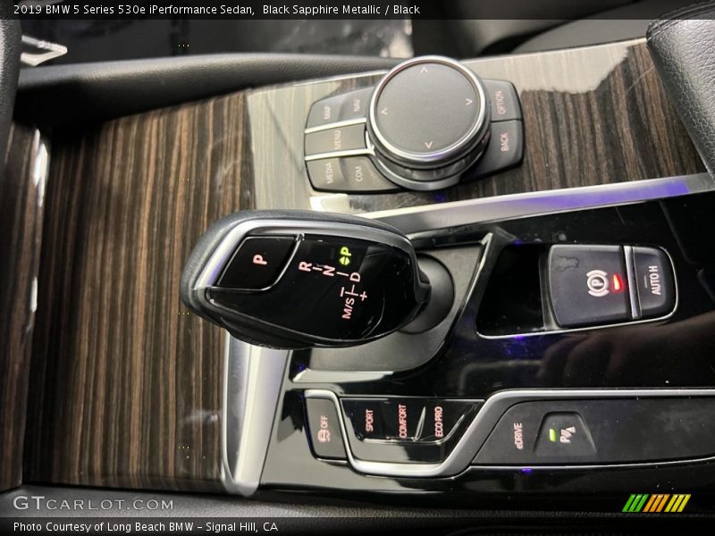 Black Sapphire Metallic / Black 2019 BMW 5 Series 530e iPerformance Sedan