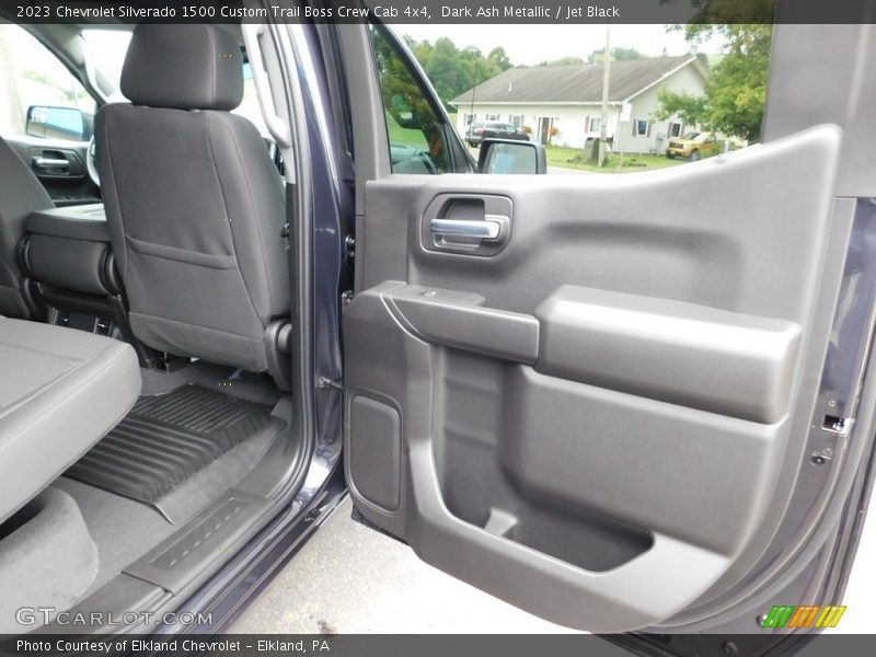 Dark Ash Metallic / Jet Black 2023 Chevrolet Silverado 1500 Custom Trail Boss Crew Cab 4x4