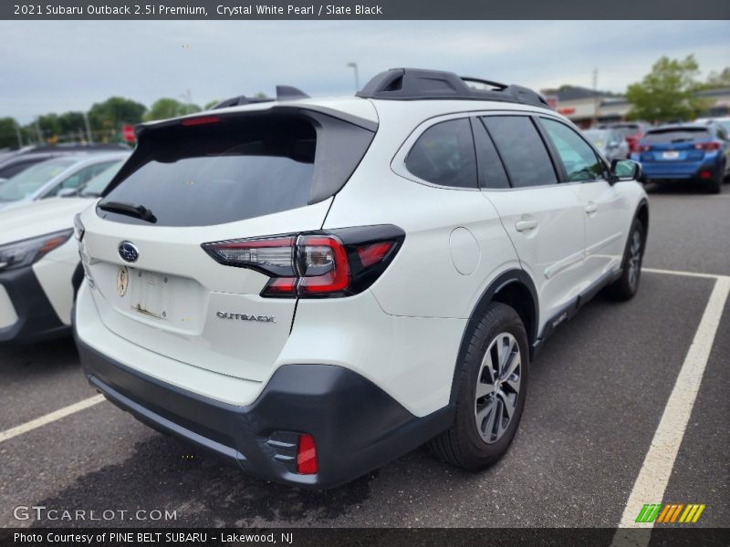 Crystal White Pearl / Slate Black 2021 Subaru Outback 2.5i Premium