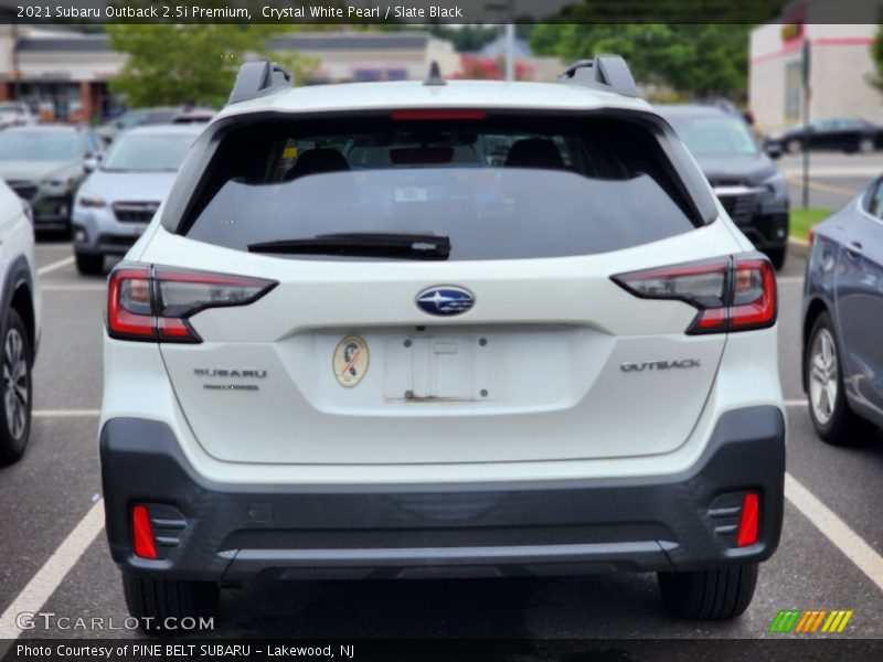Crystal White Pearl / Slate Black 2021 Subaru Outback 2.5i Premium