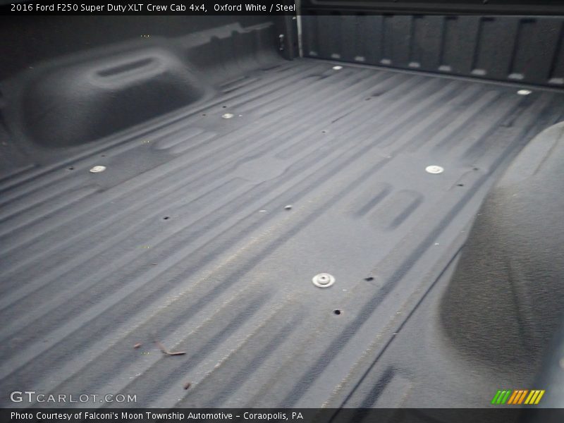 Oxford White / Steel 2016 Ford F250 Super Duty XLT Crew Cab 4x4