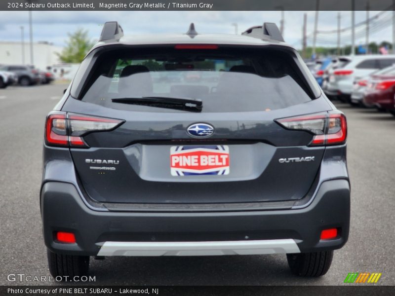 Magnetite Gray Metallic / Titanium Gray 2024 Subaru Outback Limited