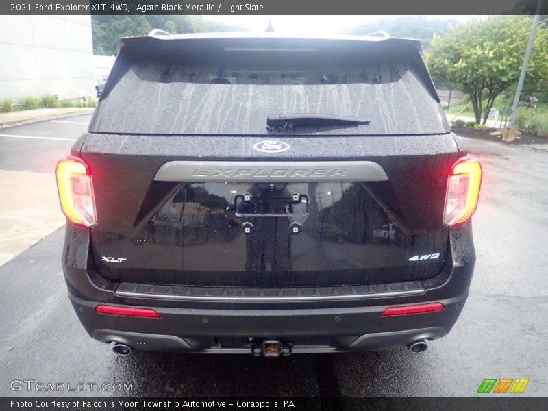 Agate Black Metallic / Light Slate 2021 Ford Explorer XLT 4WD