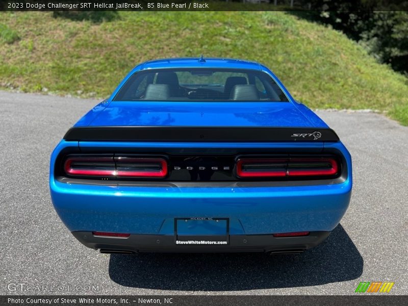 B5 Blue Pearl / Black 2023 Dodge Challenger SRT Hellcat JailBreak