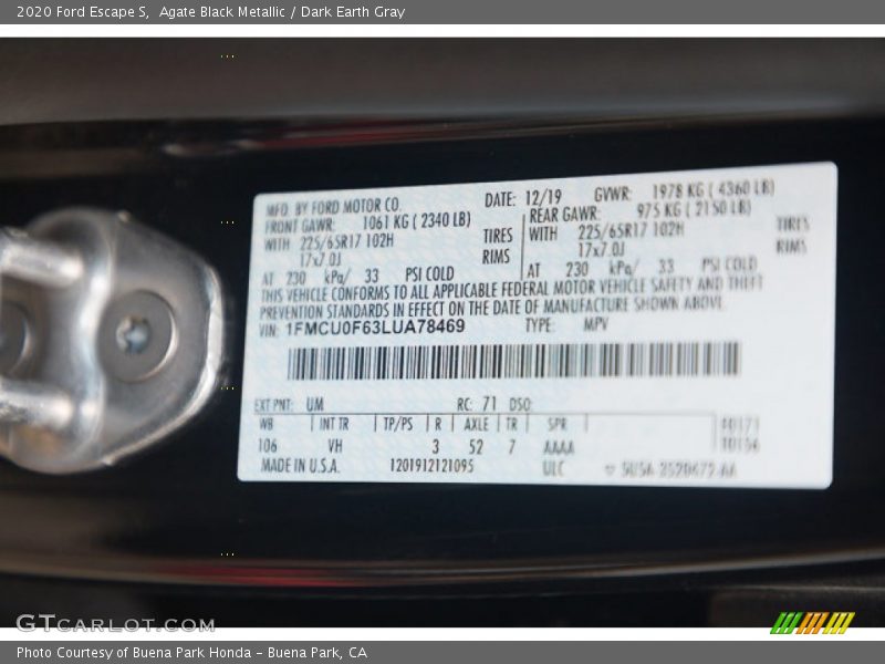 2020 Escape S Agate Black Metallic Color Code UM