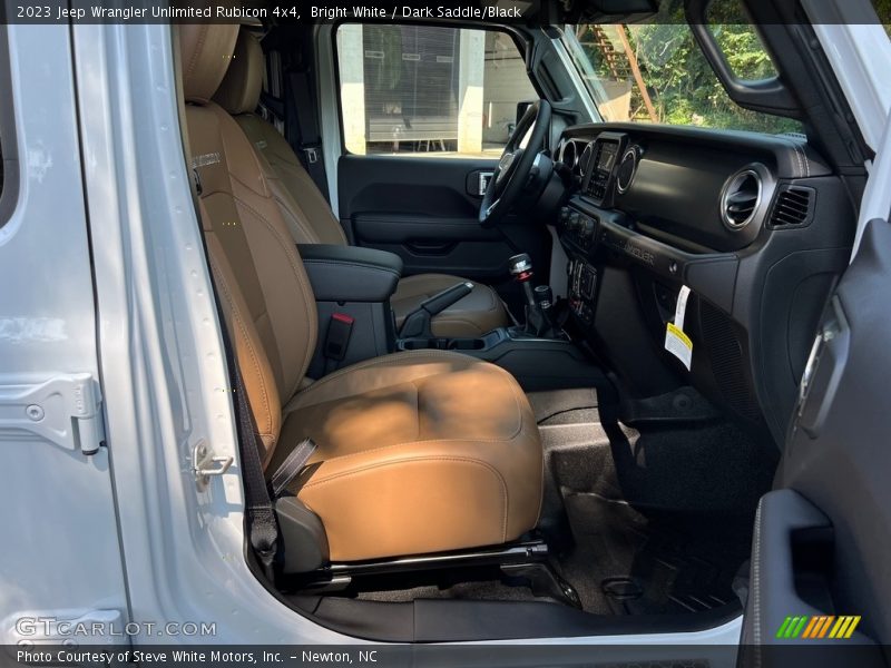 Bright White / Dark Saddle/Black 2023 Jeep Wrangler Unlimited Rubicon 4x4