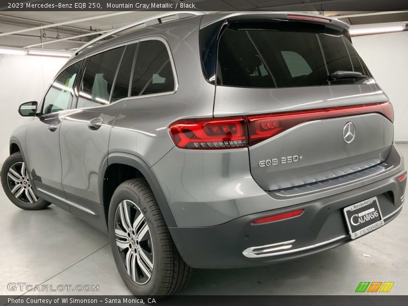 Mountain Gray Metallic / Black 2023 Mercedes-Benz EQB 250