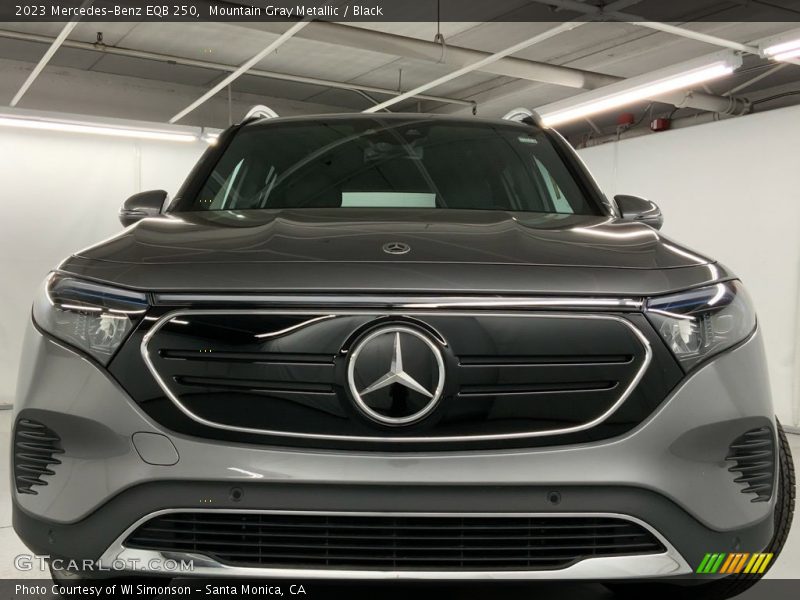 Mountain Gray Metallic / Black 2023 Mercedes-Benz EQB 250