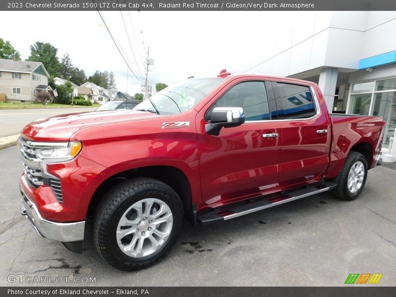 Front 3/4 View of 2023 Silverado 1500 LTZ Crew Cab 4x4