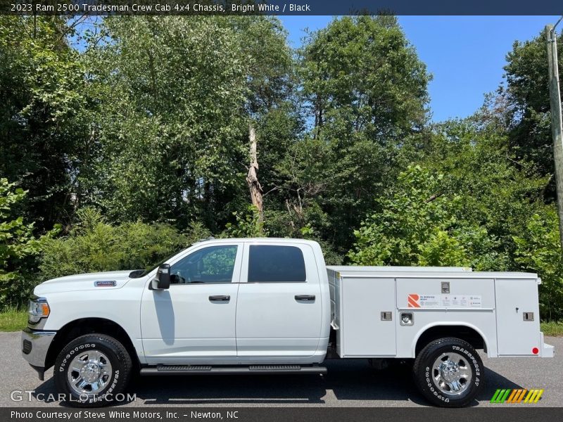 Bright White / Black 2023 Ram 2500 Tradesman Crew Cab 4x4 Chassis