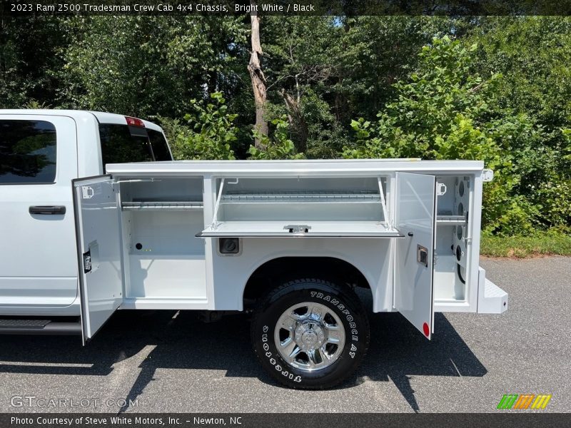 Bright White / Black 2023 Ram 2500 Tradesman Crew Cab 4x4 Chassis
