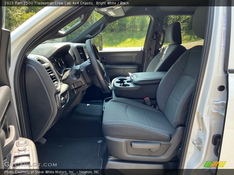 Bright White / Black 2023 Ram 2500 Tradesman Crew Cab 4x4 Chassis
