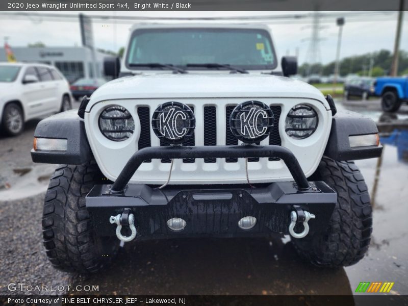 Bright White / Black 2020 Jeep Wrangler Unlimited Sport 4x4