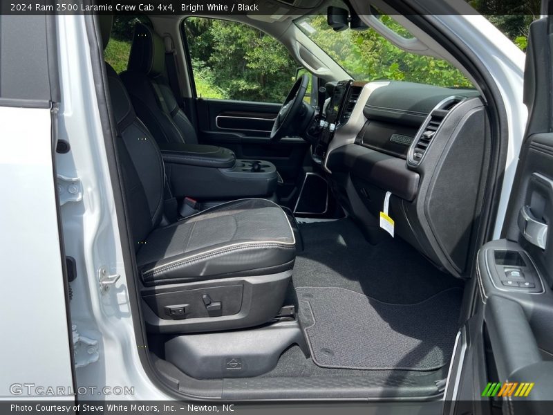 Bright White / Black 2024 Ram 2500 Laramie Crew Cab 4x4
