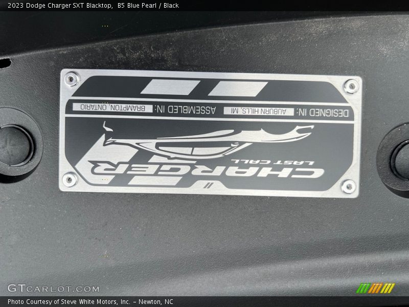 B5 Blue Pearl / Black 2023 Dodge Charger SXT Blacktop