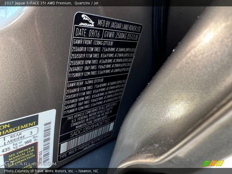 Quartzite / Jet 2017 Jaguar F-PACE 35t AWD Premium