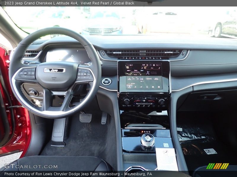 Velvet Red Pearl / Global Black 2023 Jeep Grand Cherokee L Altitude 4x4