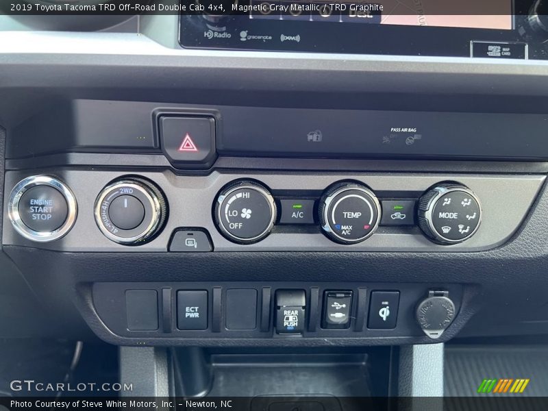 Controls of 2019 Tacoma TRD Off-Road Double Cab 4x4