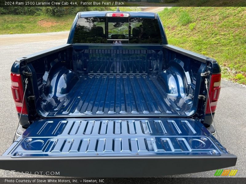 Patriot Blue Pearl / Black 2024 Ram 1500 Laramie Crew Cab 4x4