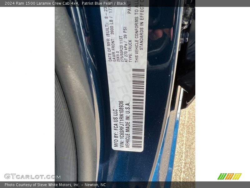 Patriot Blue Pearl / Black 2024 Ram 1500 Laramie Crew Cab 4x4