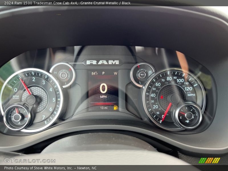  2024 1500 Tradesman Crew Cab 4x4 Tradesman Crew Cab 4x4 Gauges