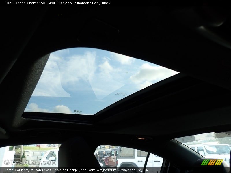 Sinamon Stick / Black 2023 Dodge Charger SXT AWD Blacktop