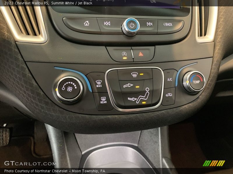Summit White / Jet Black 2023 Chevrolet Malibu RS